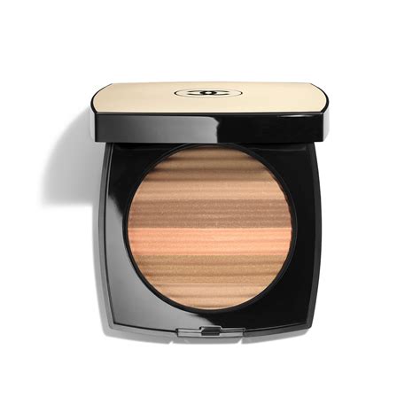 which chanel les beiges powder contains yellow gold undertones